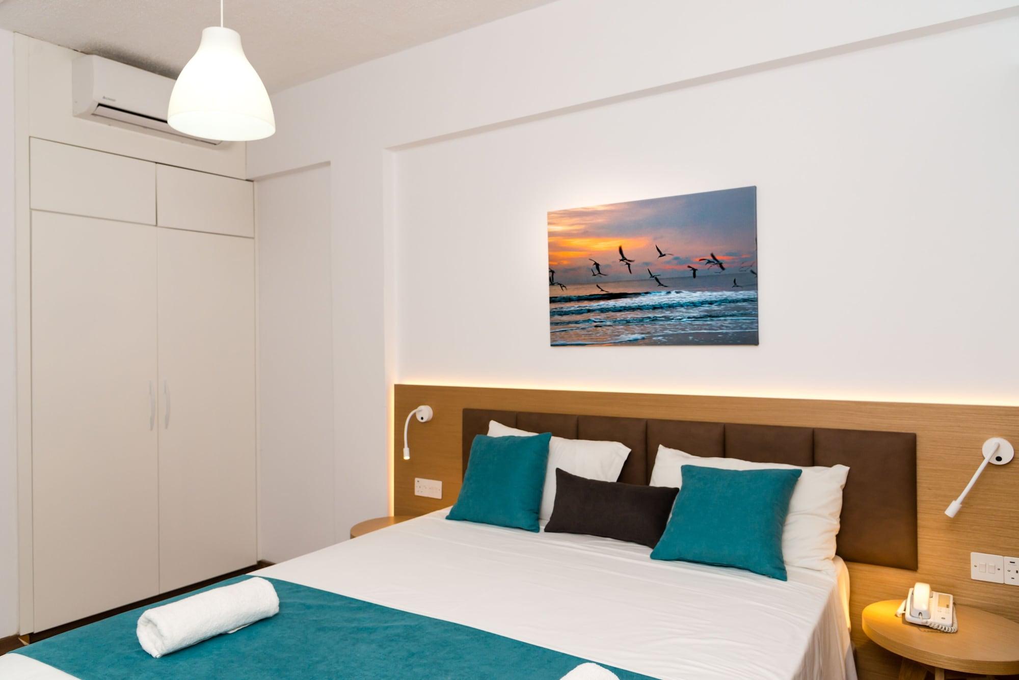Helios 2 Apartment Paphos Exterior photo
