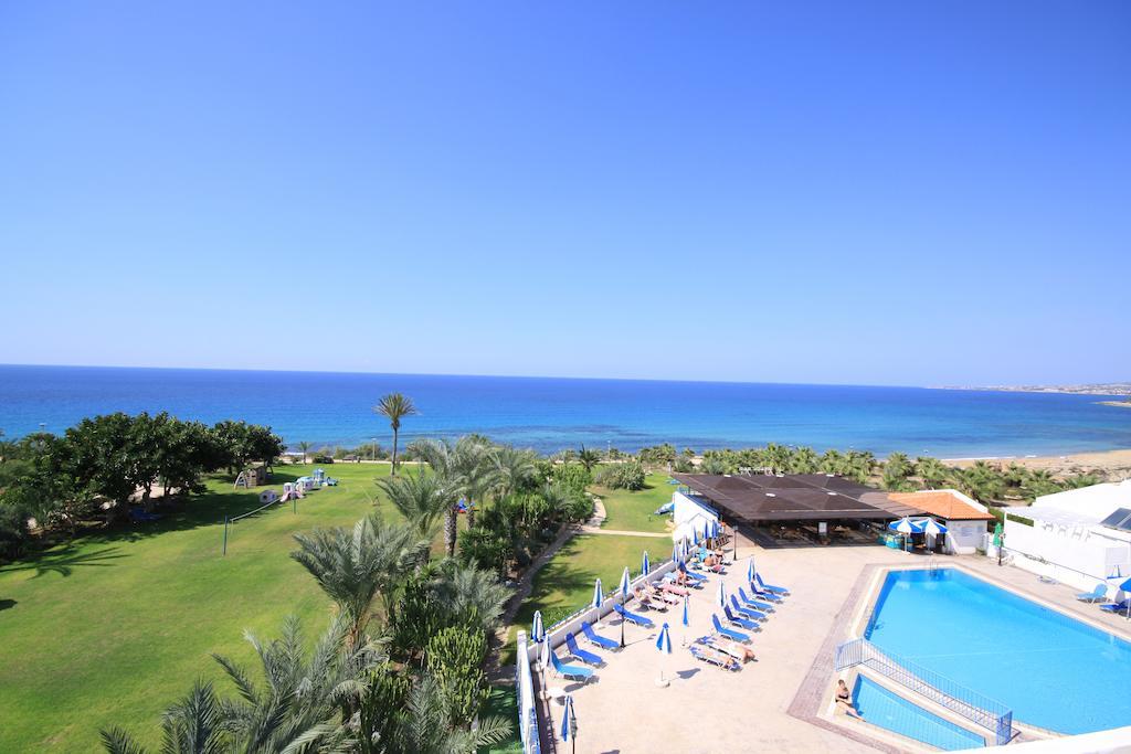 Helios 2 Apartment Paphos Exterior photo